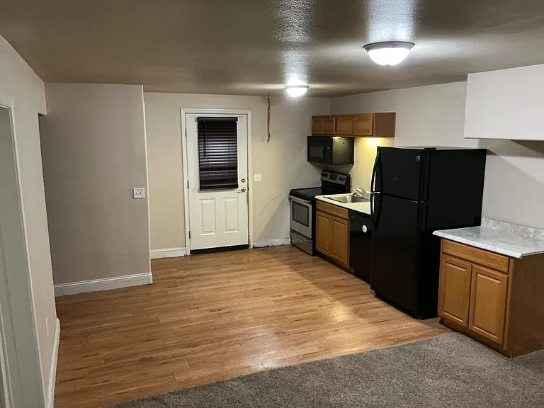 12652 Misty Creek Rd — Photo 3