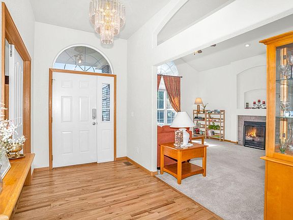 4th image of 312 Holladay Ct