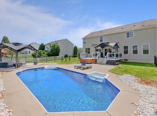 13310 Daisy Meadow Ln, Culpeper, VA 22701