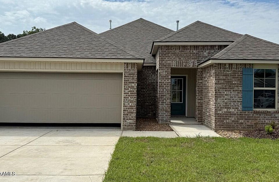 1st image of 122 Bur Oak Dr