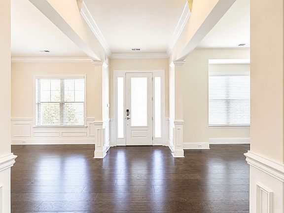 4th image of 11417 Glanmire Dr
