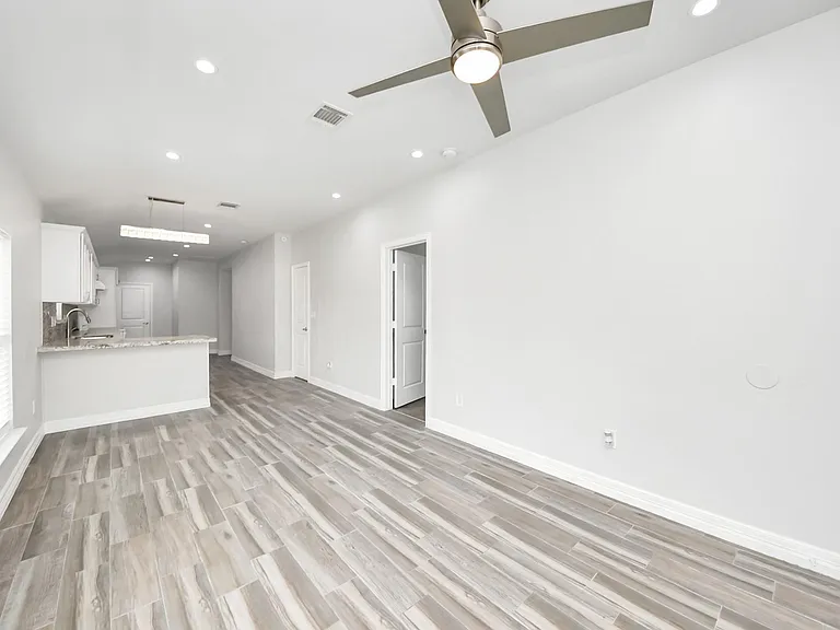 6613 Morrow St — Photo 24