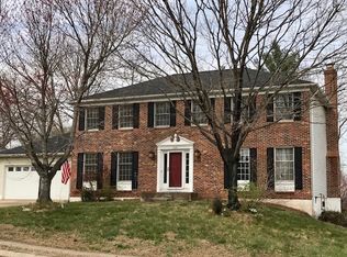 1909 E Beech Rd, Sterling, VA 20164