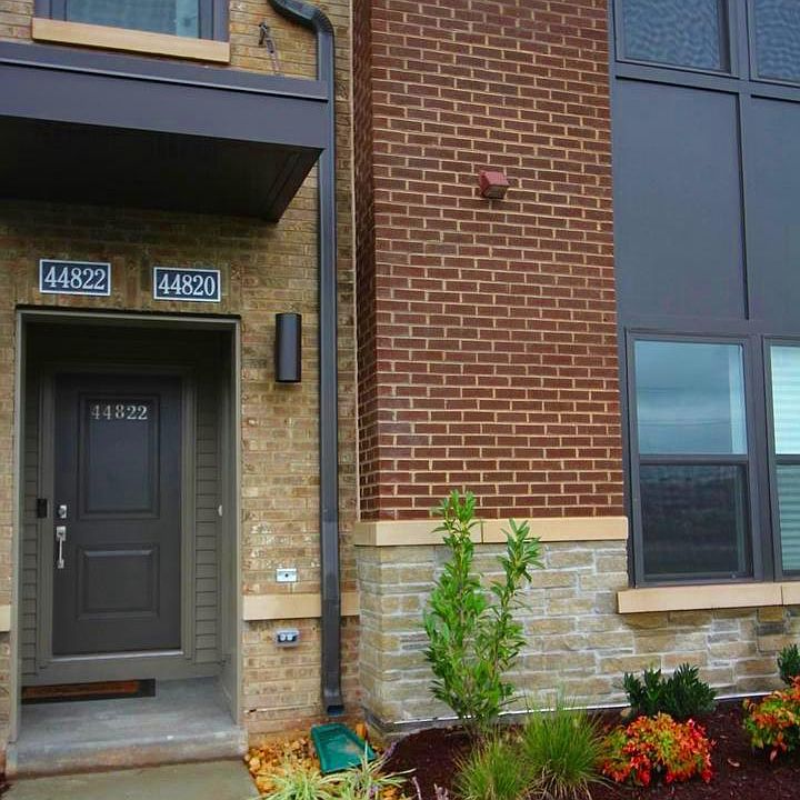 1st image of 44820 Tiverton Sq Unit 44820