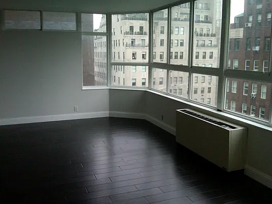 Rented by Judith Moschera, LREB | media 4