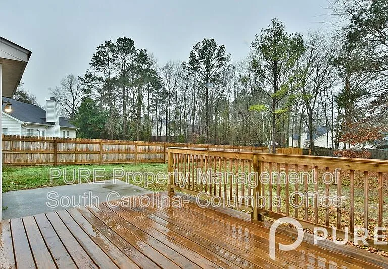321 Downs Dr — Photo 12