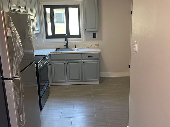 2nd image of 969 Huntington Ave #971