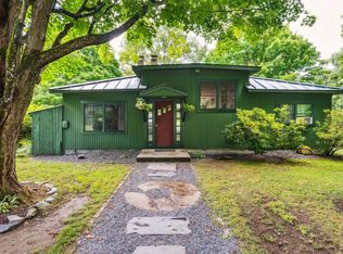 281 Lambert Rd, Springfield, VT 05156