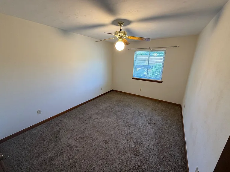 3207 Shamrock St #33 — Photo 24