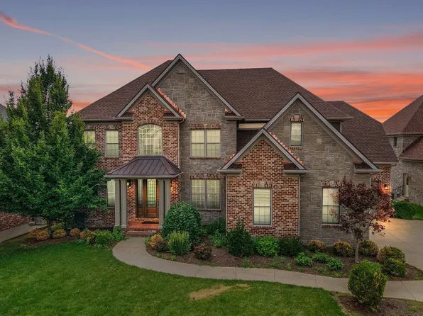 2932 Blackford Pkwy, Lexington, KY 40509