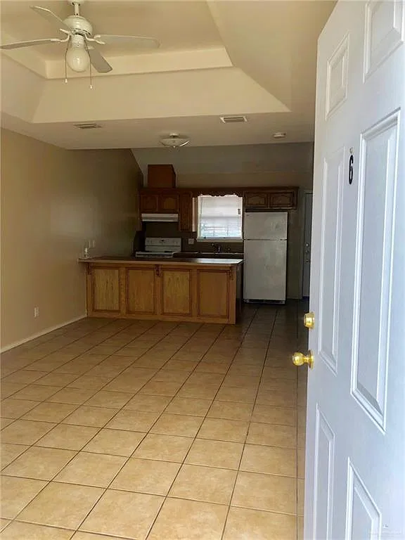1 bed, 1.0 bath, 719 sqft, $690 — Photo 3
