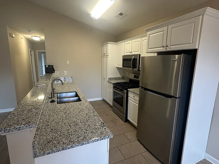 Dockside Village Apartments — Photo 78