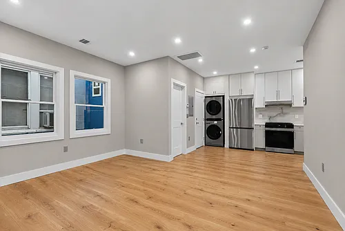 7812 John F Kennedy Blvd #1 Photo 1