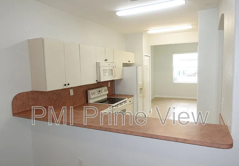 9174 SW 152nd Path — Photo 7