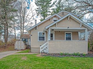 10 Sunnybank Ave, Rockland, MA 02370