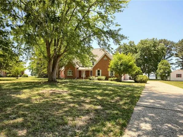 5508 York Haven Ln, Gloucester, VA 23061