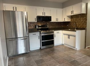10409 S Sheffield Dr #3N, Palos Hills, IL 60465