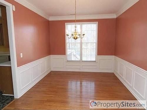 3rd image of 311 Weslyn Trace Dr