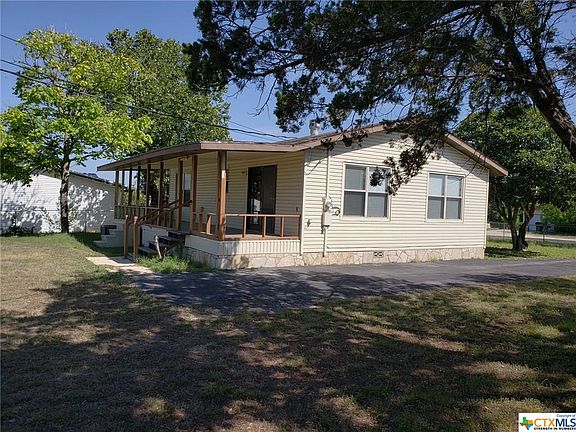 3rd image of 354 Canyon Circle Dr