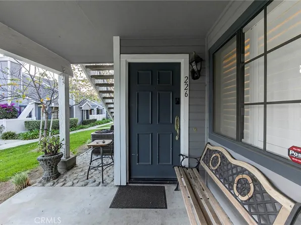 226 Star Pine Ct, Azusa, CA 91702