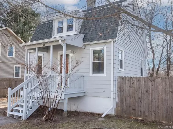 141 State Ave, Killingly, CT 06241