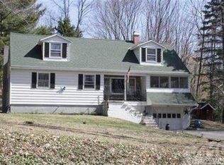 90 Bostock Rd, Shokan, NY 12481