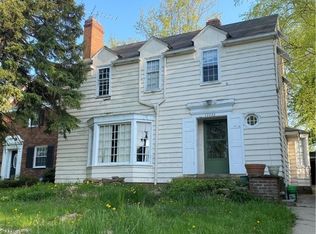 17422 Lomond Blvd, Shaker Heights, OH 44120