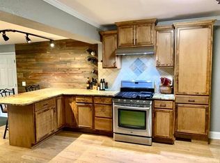 8602 E 47th St, Kansas City, MO 64129