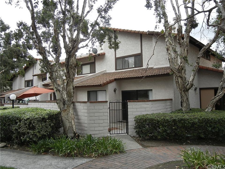 1st image of 914 N Redding Way #39