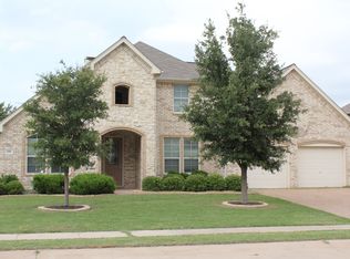 146 Country Lakes Dr, Argyle, TX 76226