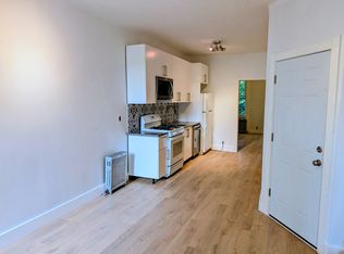 1861 Gates Ave #2R, Ridgewood, NY 11385
