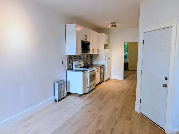 1861 Gates Avenue image 1 of 10