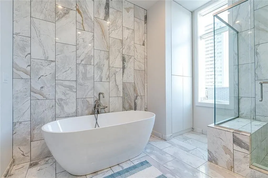 Fully Furnished-Posh Urban Penthouse in Midtown OKC- 1600 Sq. Ft. Rooftop Terrace with 360 degree... — Photo 2