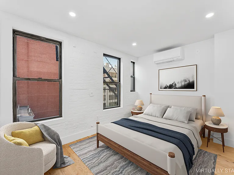 32 Spring St #2 — Photo 4