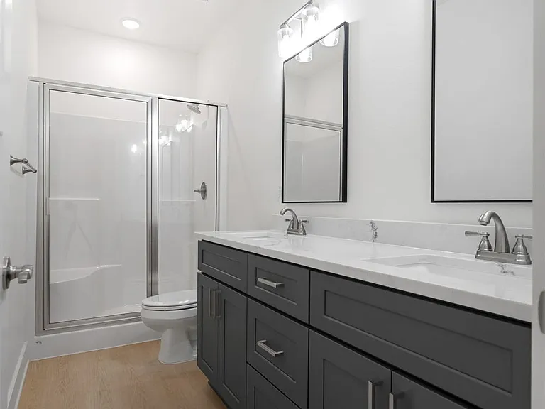 2713 SW Shackelton Ave #1 — Photo 38