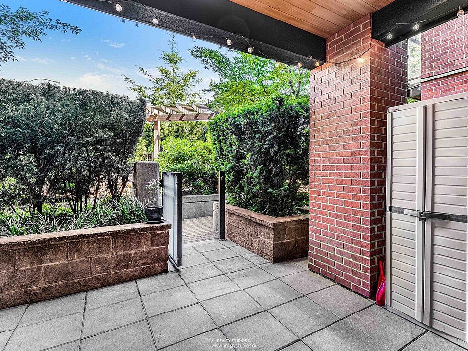 1st image of 723 W 3rd St #117