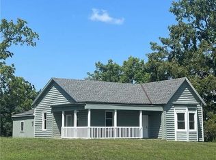 502 N Independence St #A, Harrisonville, MO 64701