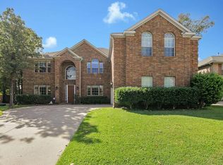 5708 English Oak Dr, Fort Worth, TX 76244