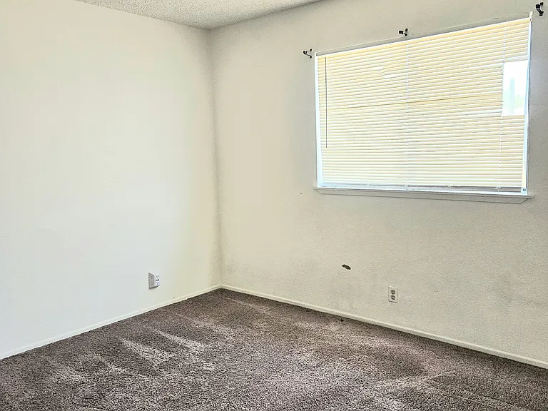 16137 Apple Valley Rd #2 — Photo 9