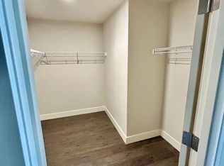 20494 NE Empire Ave, Bend, OR 97701