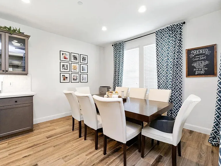 308 Meridian Ave — Photo 10
