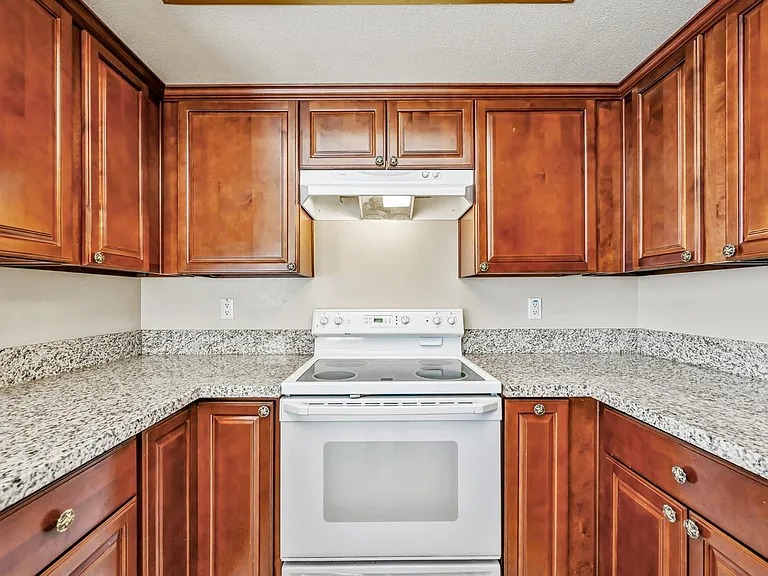 7725 E Rovey Ave — Photo 9