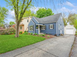 2115 40th Pl, Des Moines, IA 50310