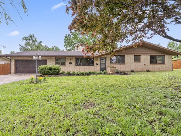 406 N George Avenue, Republic, MO 65738