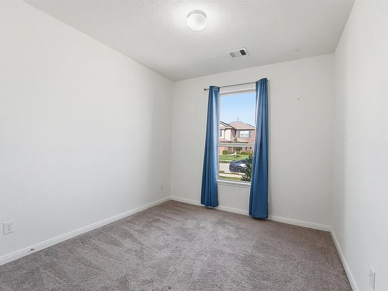 4915 Gazelle Leap Ln — Photo 4