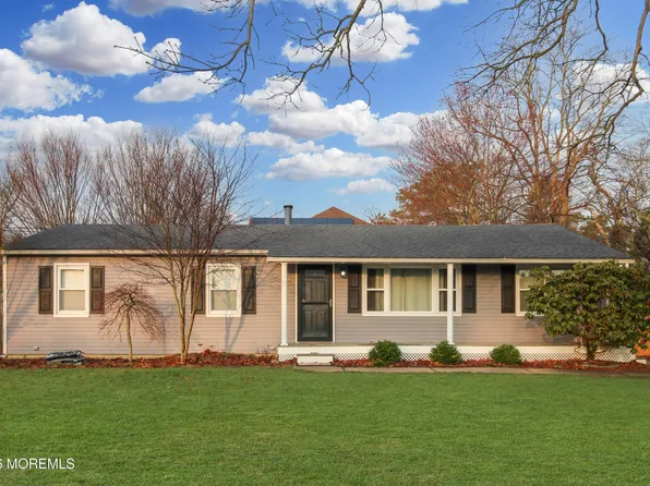 301 Middlesex Street, Toms River, NJ 08757