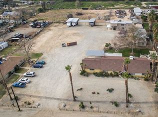 818 Morning Dr, Bakersfield, CA 93306