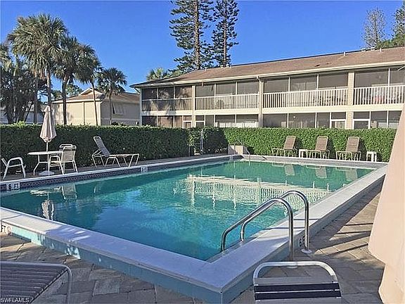 3rd image of 25484 Cockleshell Dr APT 906