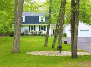 53 Wilson Rd, Belchertown, MA 01007