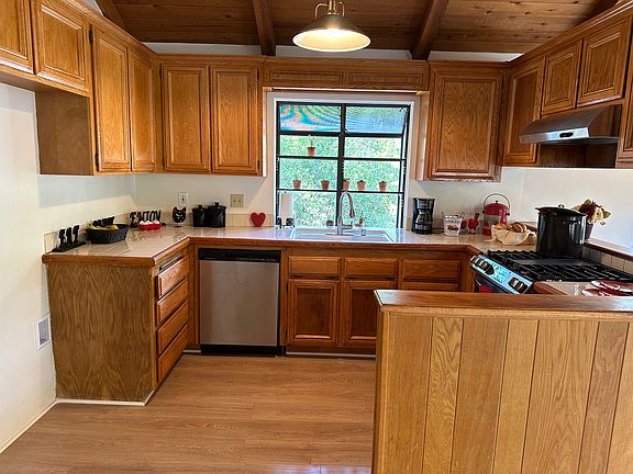3rd image of 28313 Grundy Way